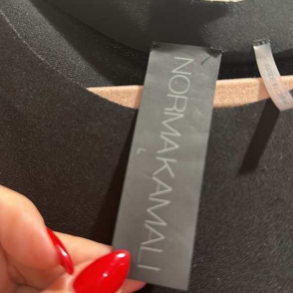 one size fits most norma kamali special. - Picture 4 of 4